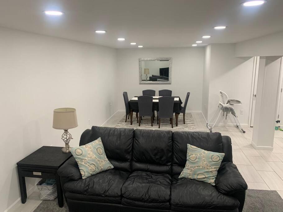 2 Bedroom Apartment- Close To Hershey Park, Hollywood Casino And Downtown Harrisburg Exterior photo